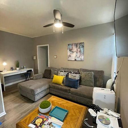 Red Line Guest House Apartment Corporate Housing Чикаго Екстер'єр фото