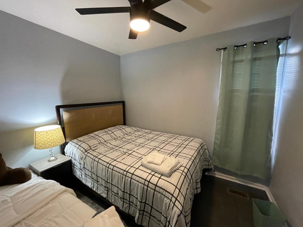 Red Line Guest House Apartment Corporate Housing Чикаго Екстер'єр фото